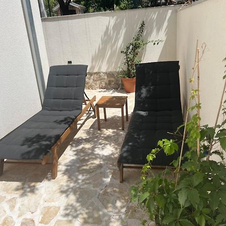 Sunset Huus Apartment Starigrad Paklenica Ngoại thất bức ảnh