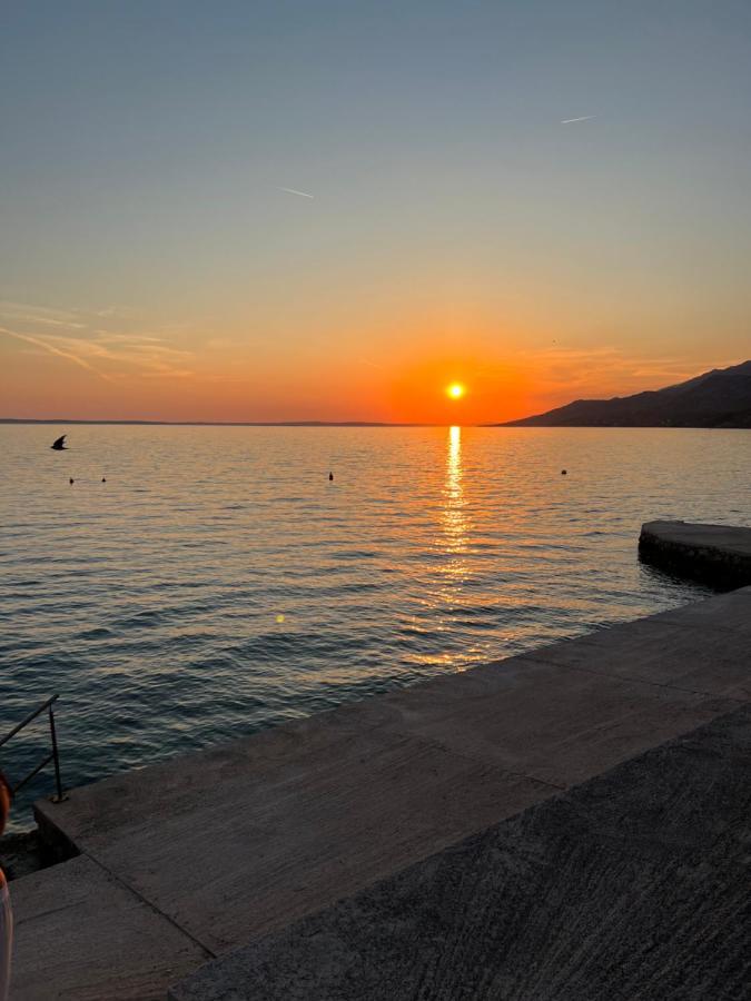 Sunset Huus Apartment Starigrad Paklenica Ngoại thất bức ảnh
