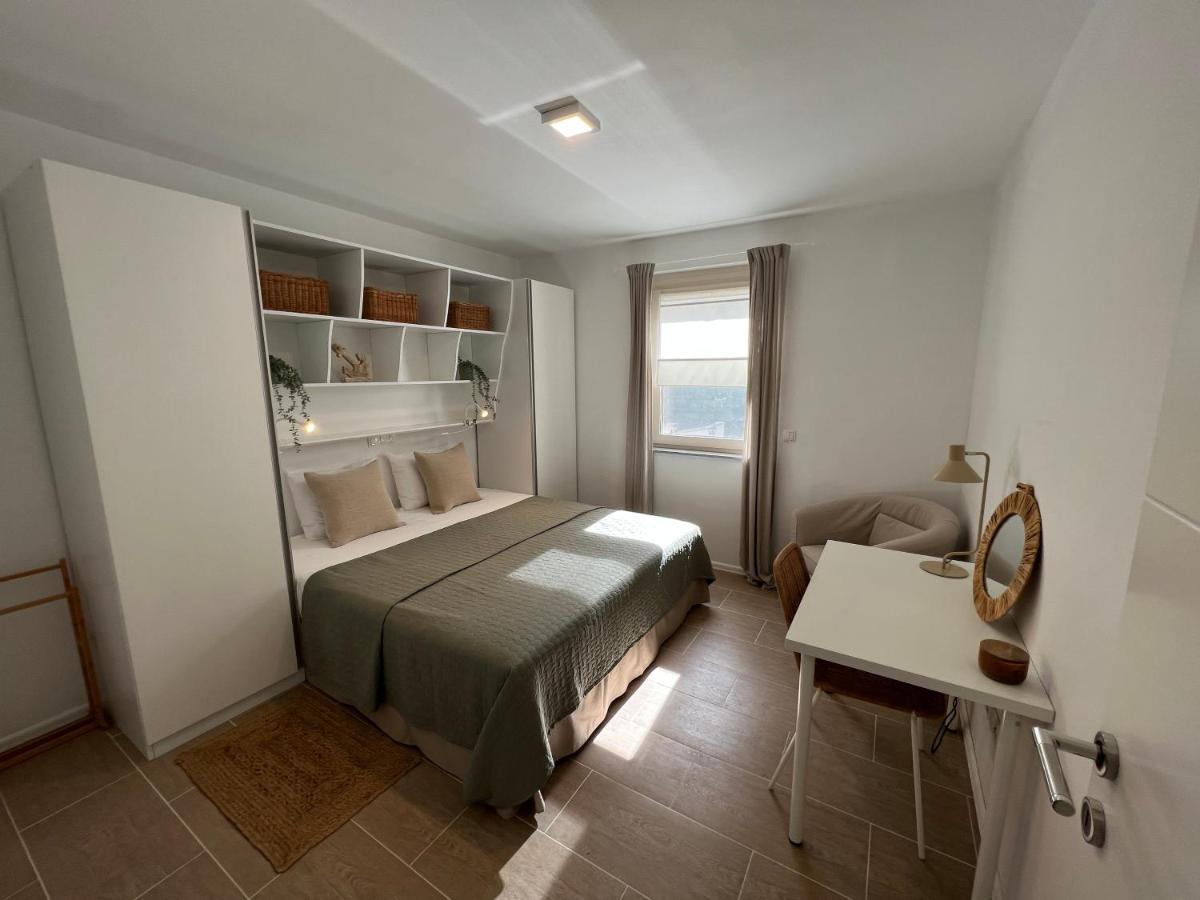Sunset Huus Apartment Starigrad Paklenica Ngoại thất bức ảnh