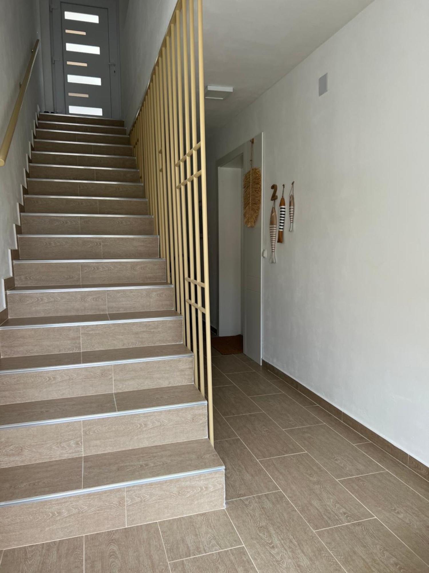 Sunset Huus Apartment Starigrad Paklenica Ngoại thất bức ảnh